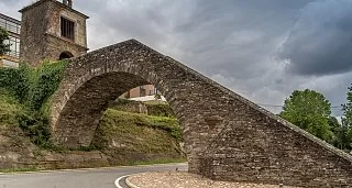 Camino Francés desde Sarria en Hostales y alojamientos típicos gallegos