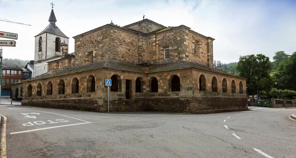 Camino Primitivo desde Lugo en Hostales y Alojamientos Típicos Gallegos