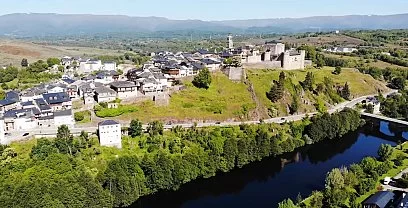 Circuit at Your Leisure through Galicia and the Former Kingdom of León