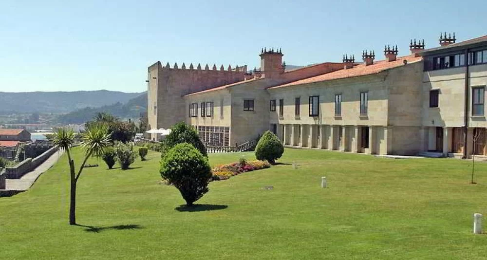 Circuit at Your Leisure through the Rías Baixas in Pazos and Charming Accommodations