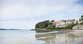 Galicia y Norte de Portugal Hotel 4* en Rías Bajas.