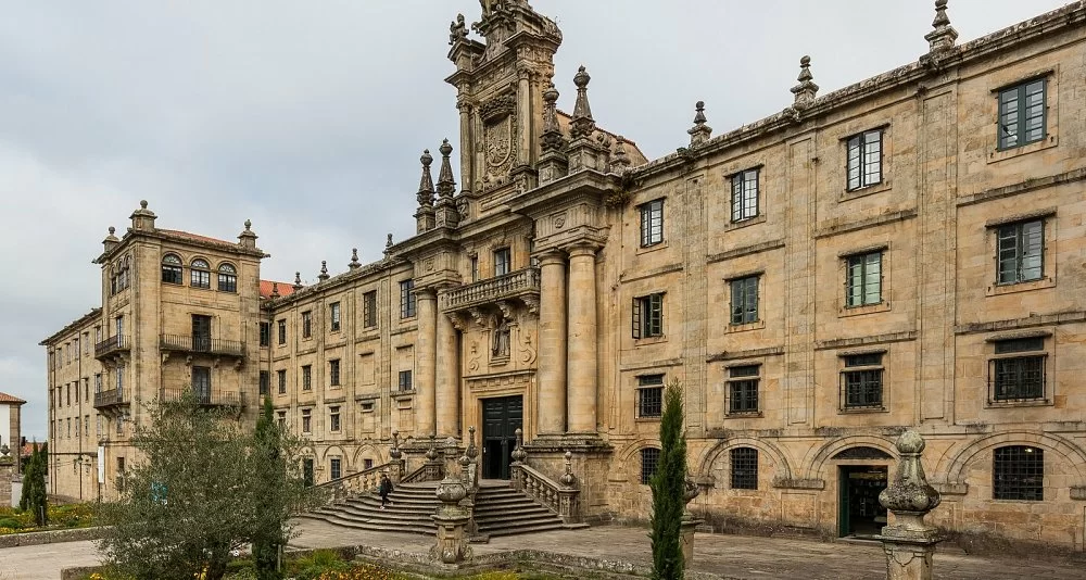 Private Circuit Monasteries of Galicia