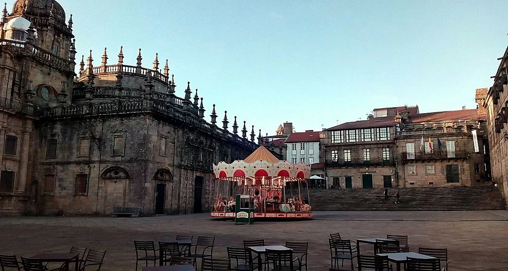 Thermal and Gastronomic Getaway in Santiago de Compostela